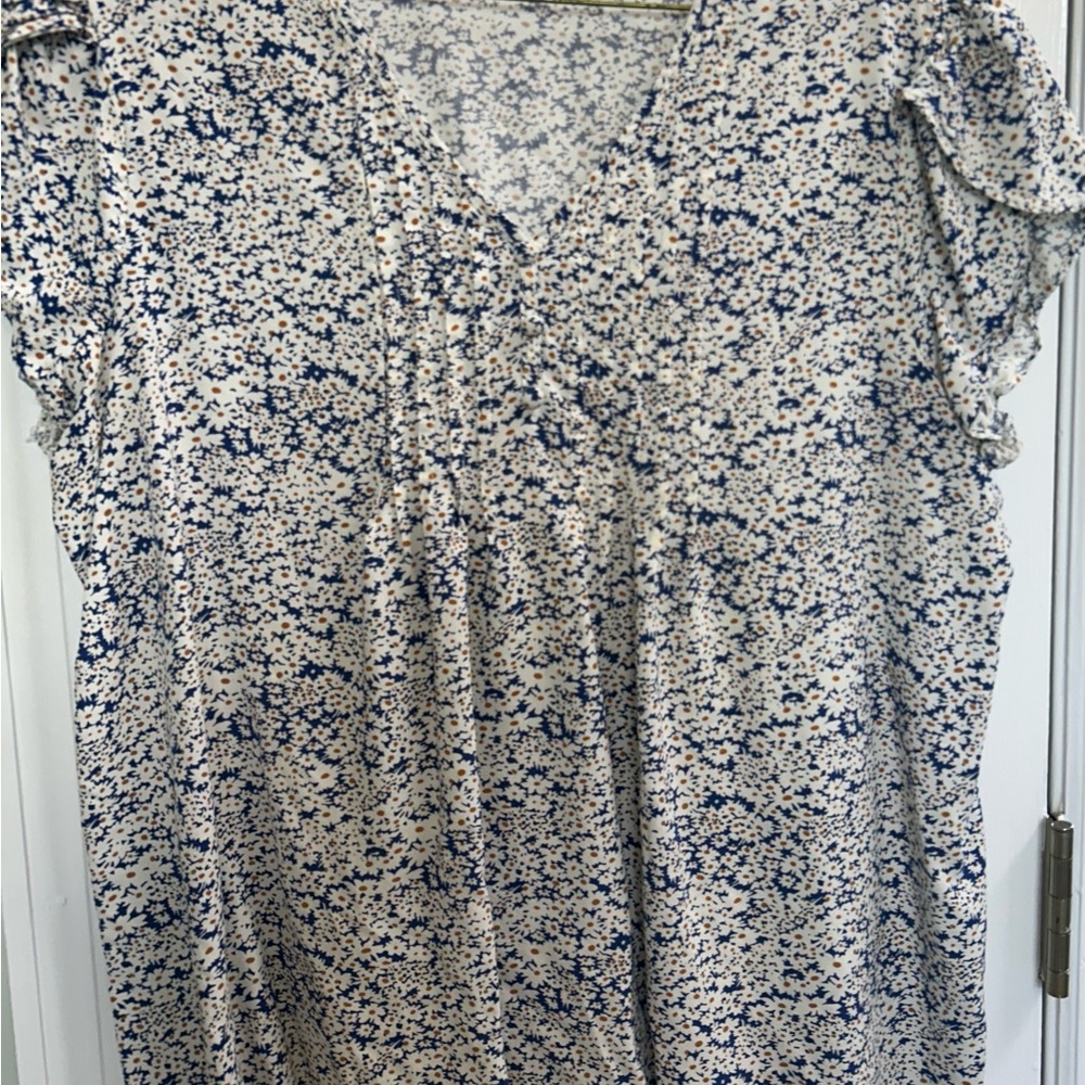 Black and White Ruffled Cap Sleeve Blouse
